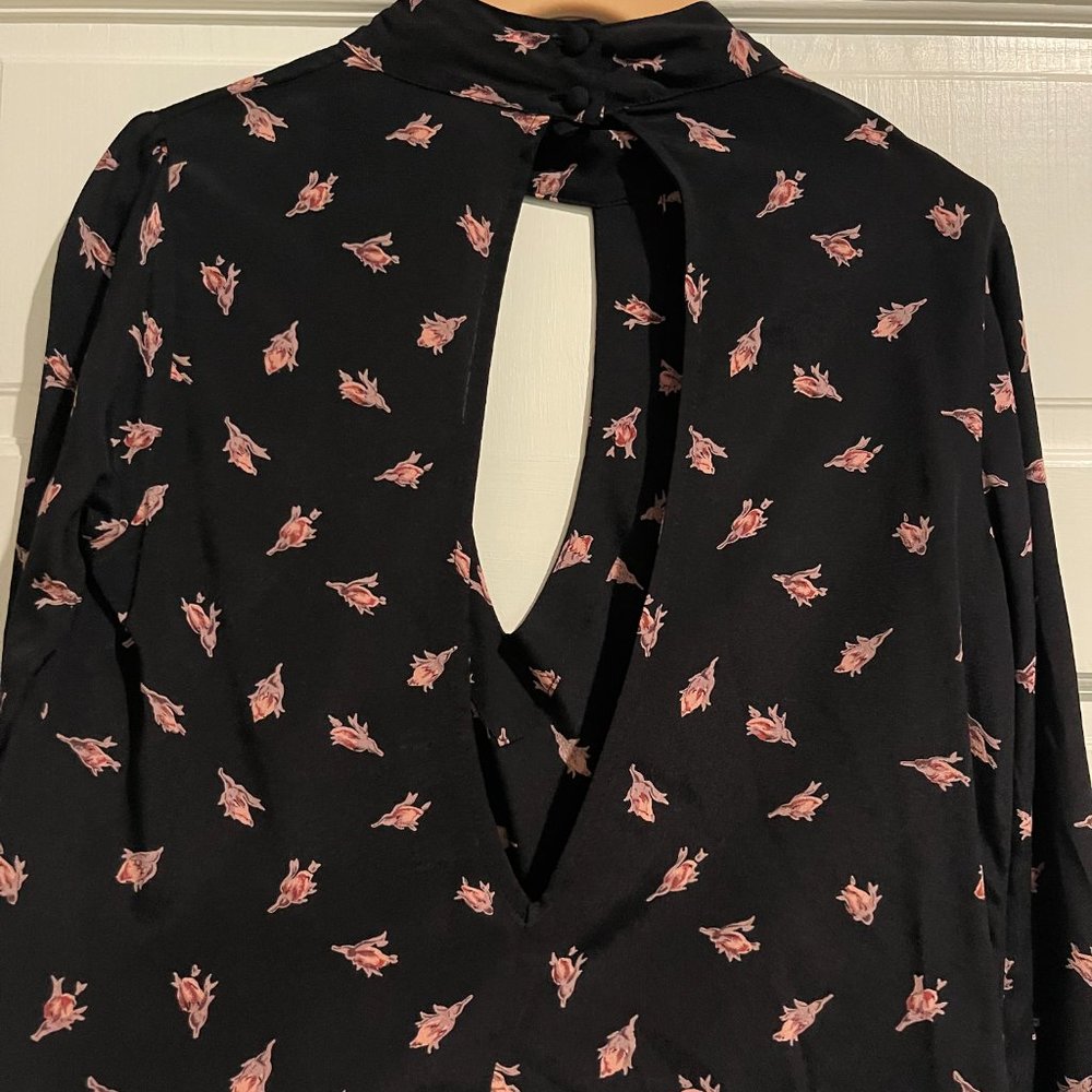 Flynn Skye Long Sleeve Open Back Shirt - Size Small - Picture 5 of 7